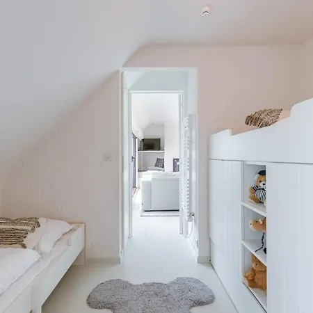Huswell - With Panoramic 270 Degree Sea-view Apartment Koksijde