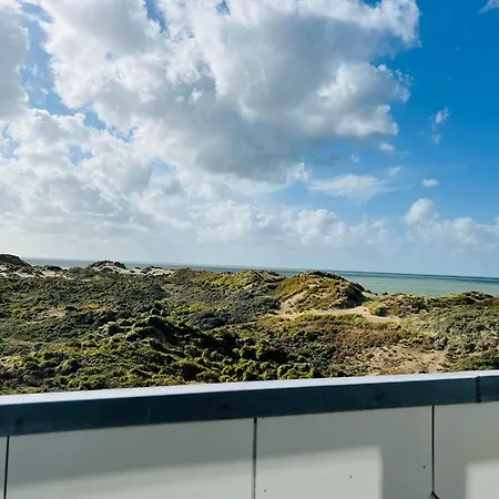 Huswell - With Panoramic 270 Degree Sea-view * Koksijde
